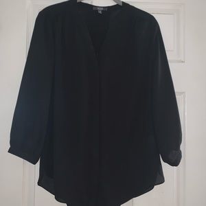 Great sheer 3/4 long sleeve blouse 🖤